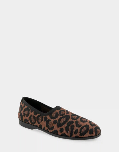 Nathaly *Final Sale*